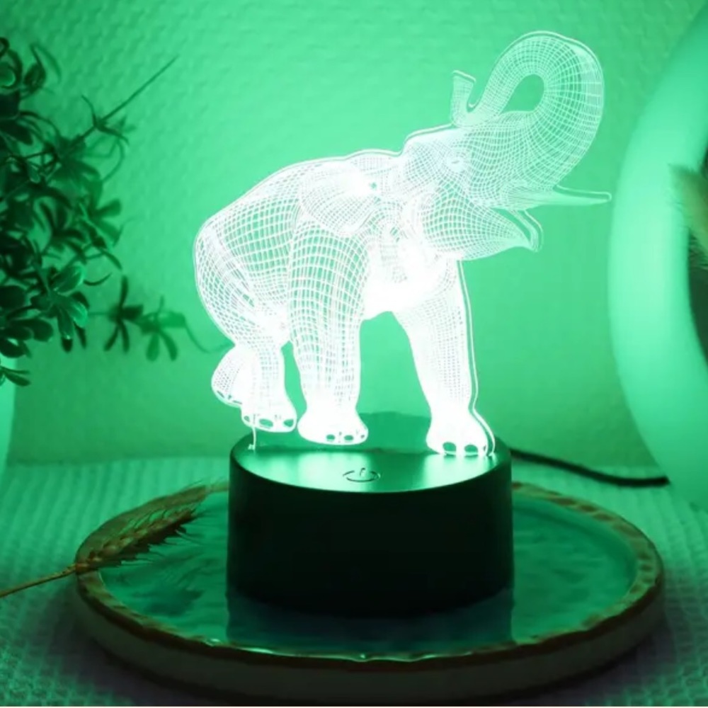 NEW IN BOX 🐘 USB POWERED 7-COLOR 3D ELEPHANT DESKTOP NIGHTSTAND NIGHTLIGHT LAMP - Picture 3 of 9